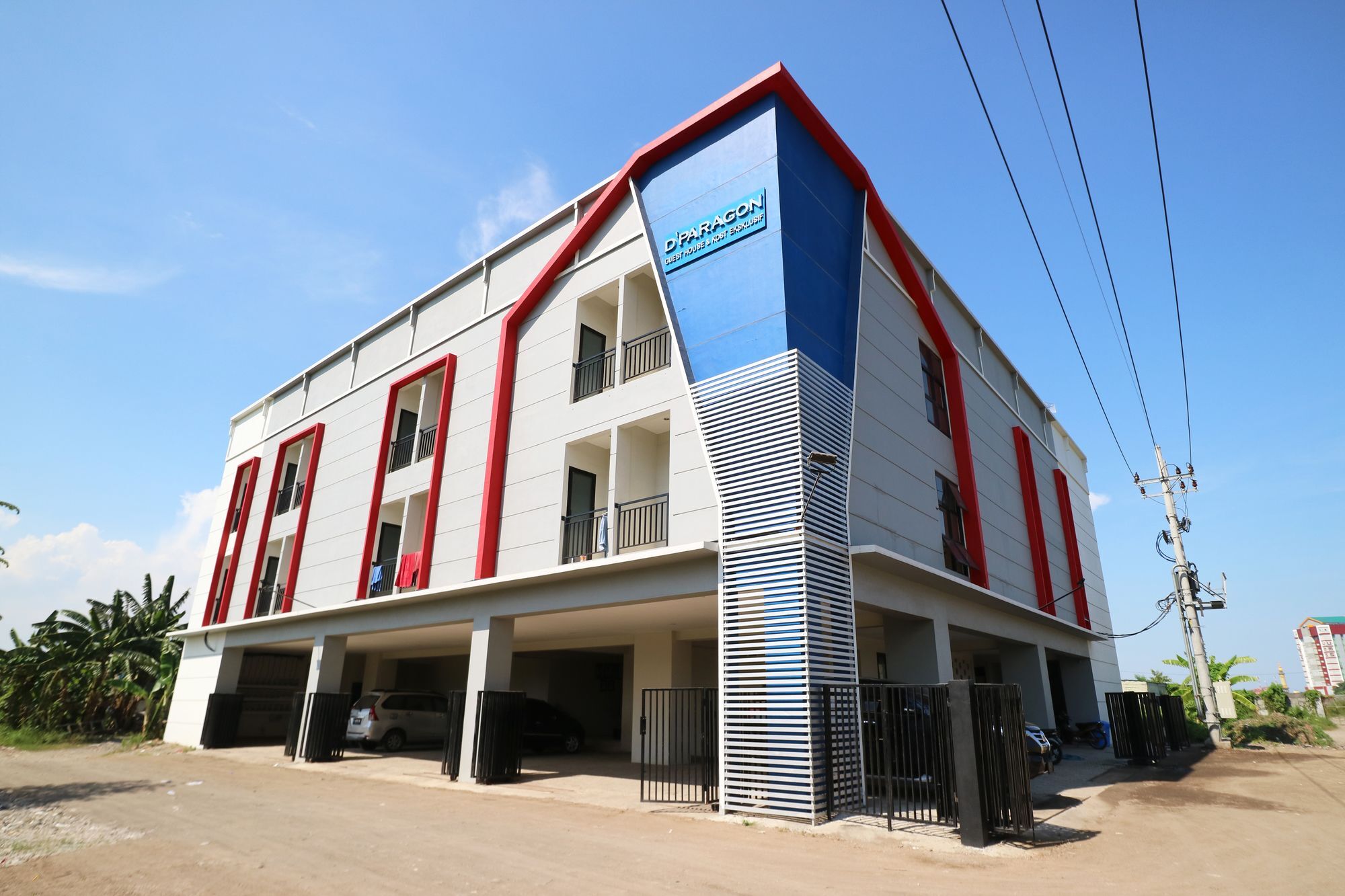 סוראבאיה D'Paragon Kalijudan מראה חיצוני תמונה